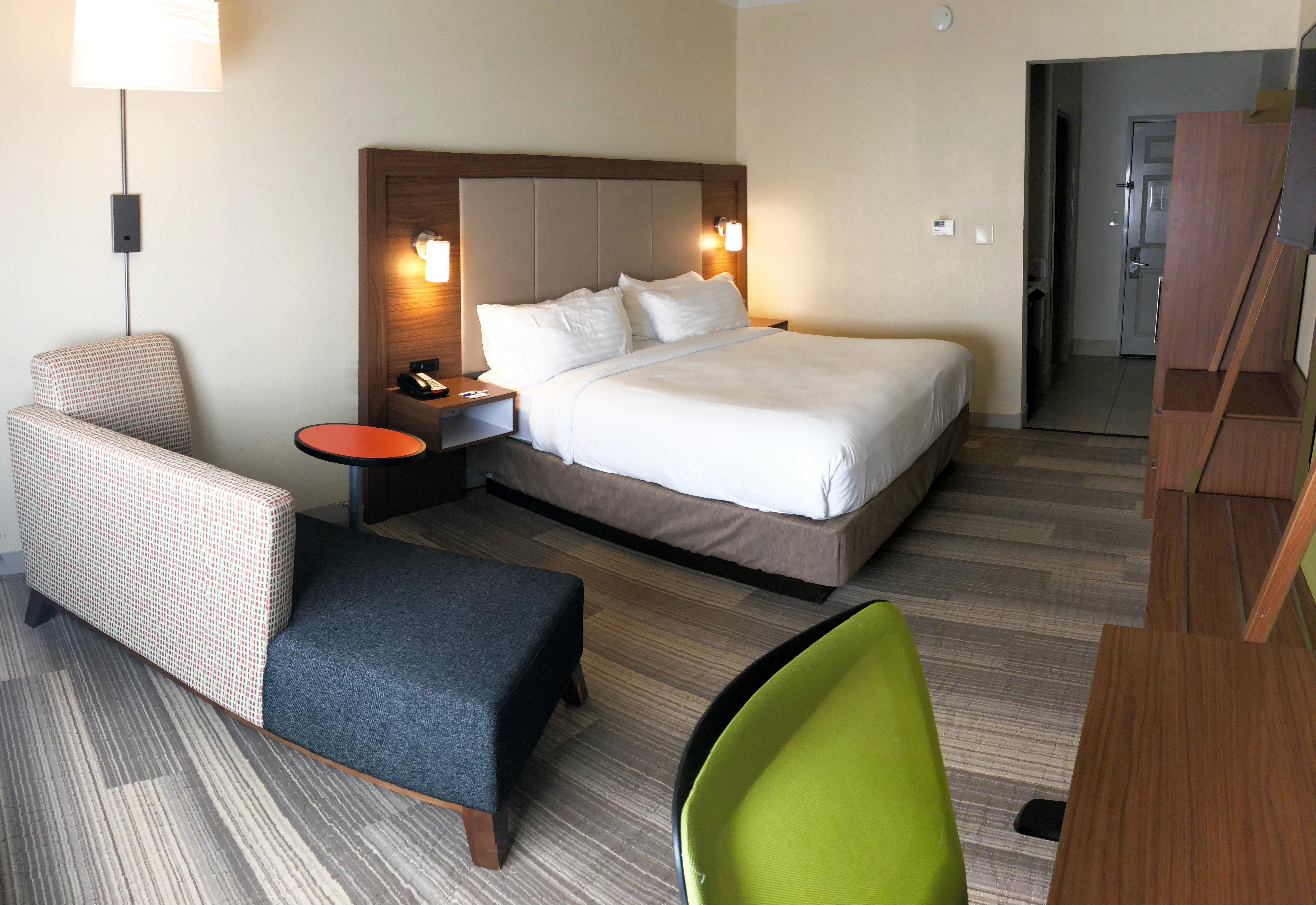 Holiday Inn Express Hotel & Suites Greenville By Ihg Exterior foto