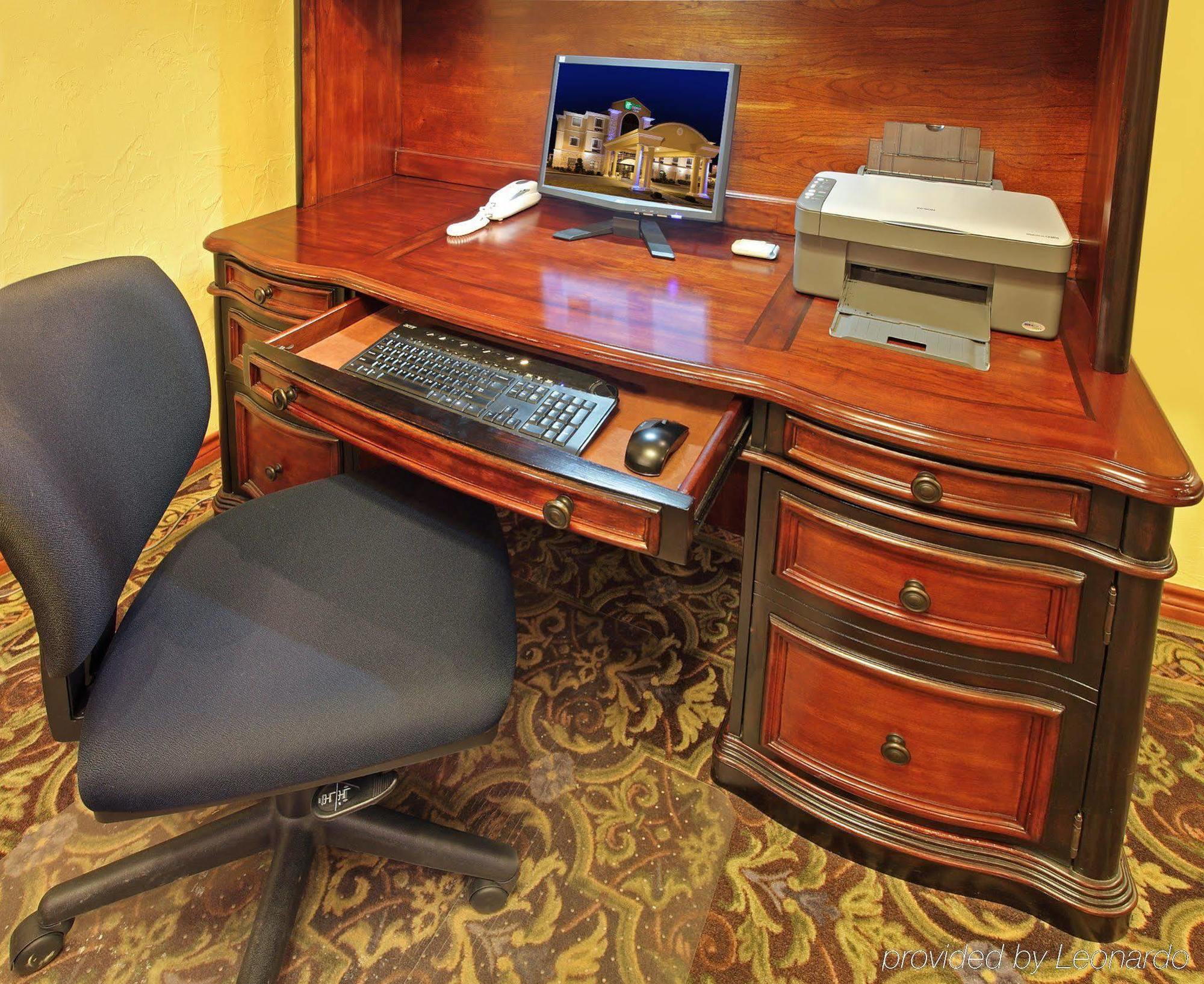 Holiday Inn Express Hotel & Suites Greenville By Ihg Facilități foto